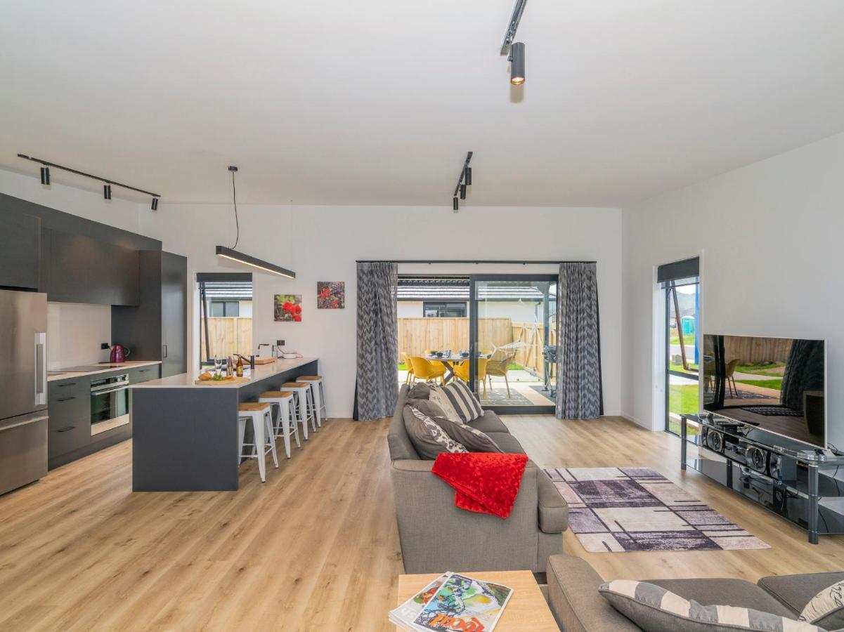 Sun And Sea Sanctuary - Whitianga Holiday Home Exterior foto